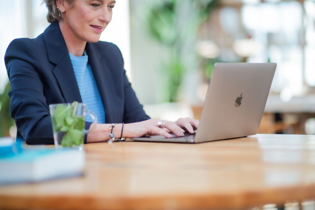 Een loopbaancheck is een coachgesprek waarin je kan sparren, of tips en advies kan krijgen van een loopbaancoach